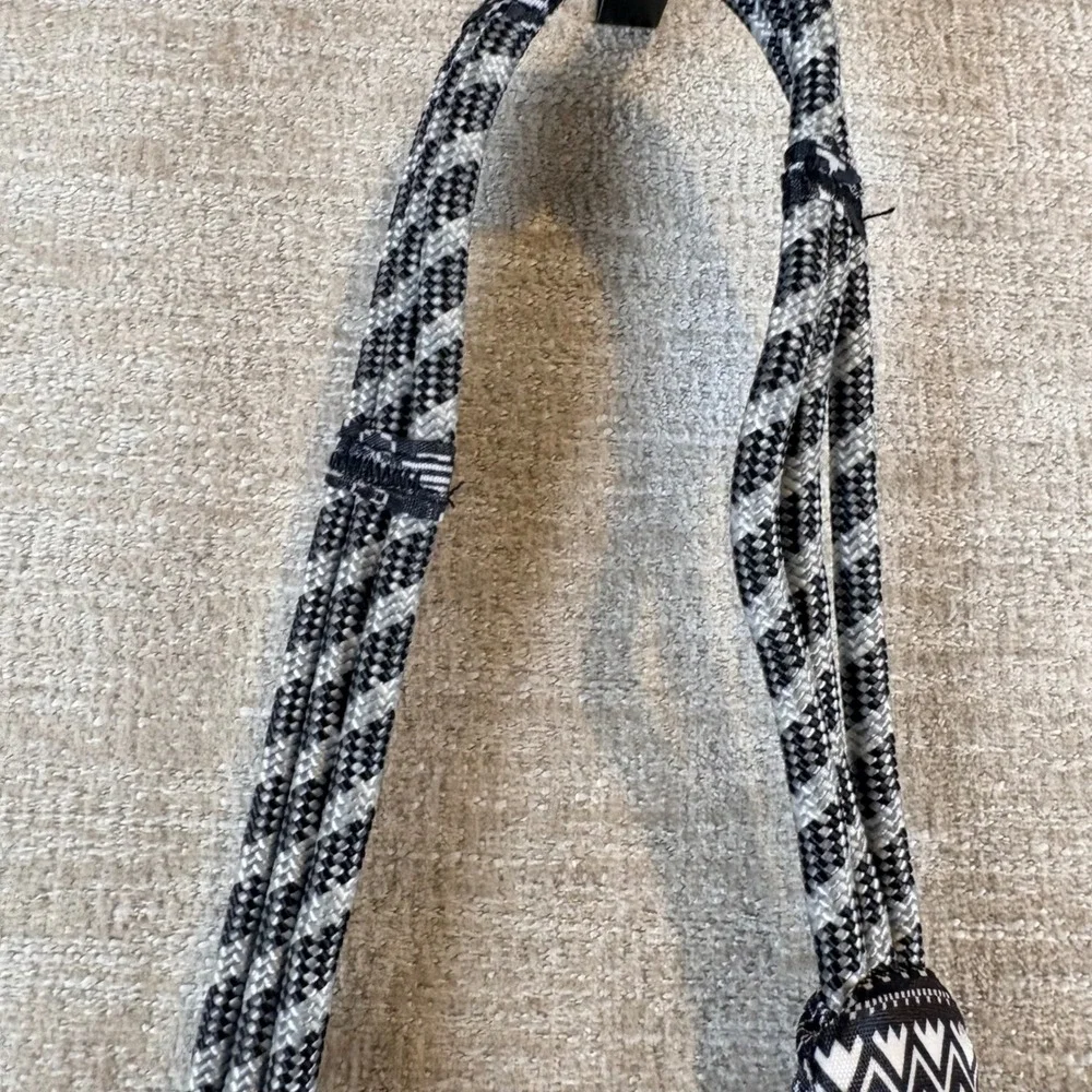 KAVU Rope Bag Black White Geometric Tribal Sling Backpack Crossbody Gorpcore